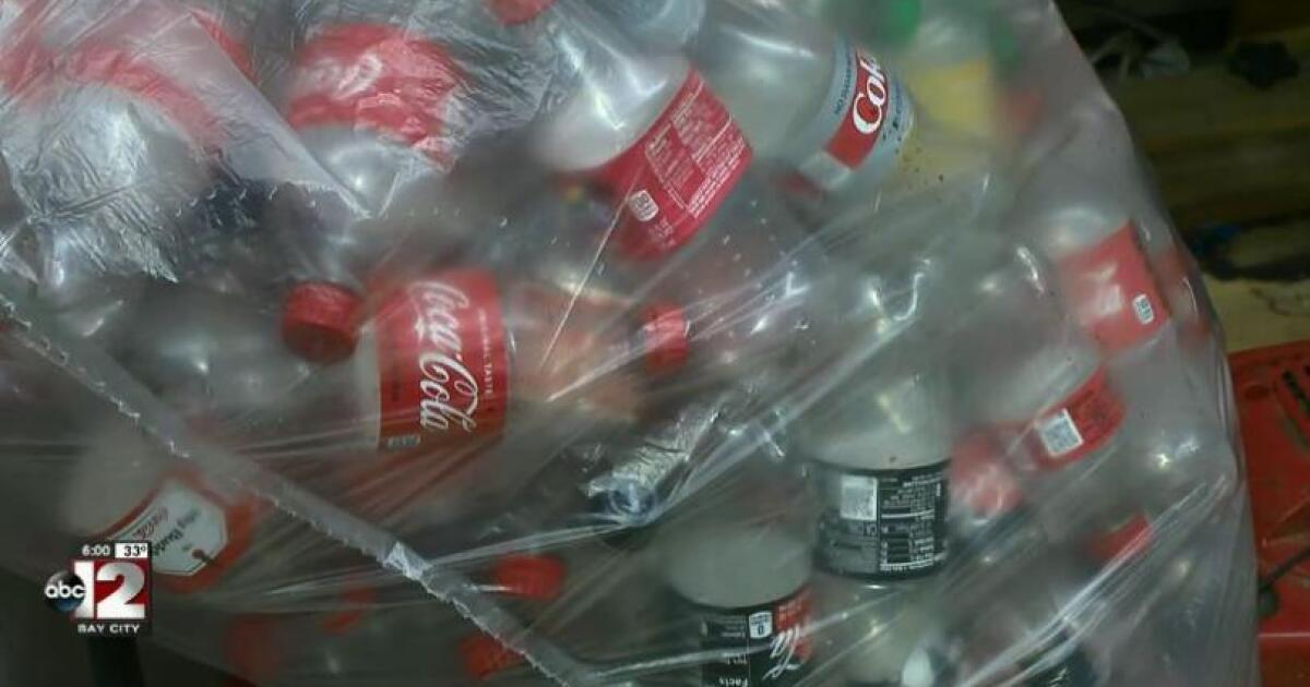 Michigan lifting ban on can, bottle returns WNMUFM