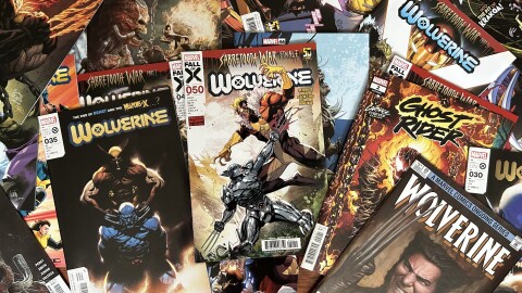 A pile of comics spread out with Wolverine, Sabretooth, and Ghost Rider on the covers