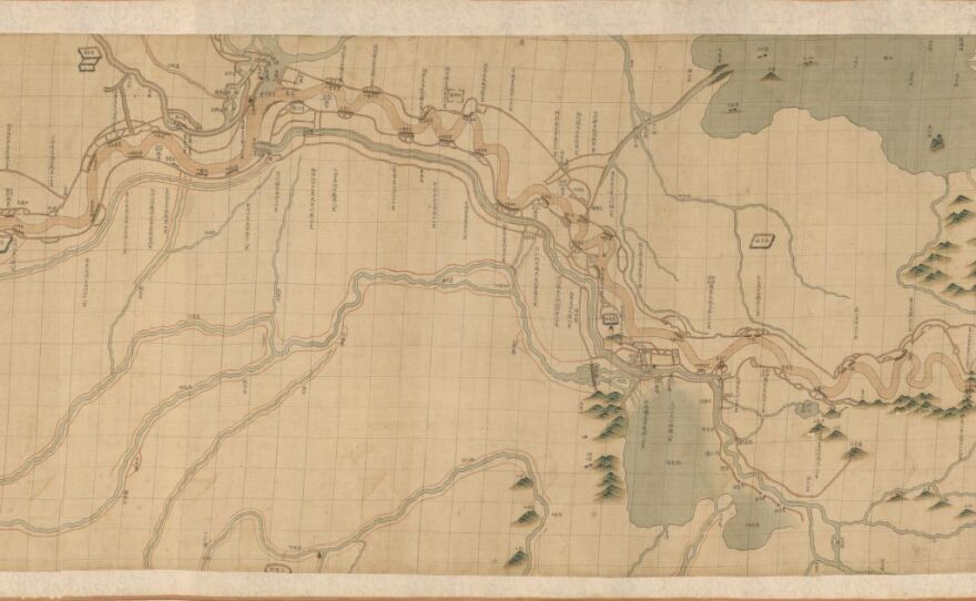 This scroll map of China's Yellow River was made around 1750, and shows the river, its environs â and the local tea shops.