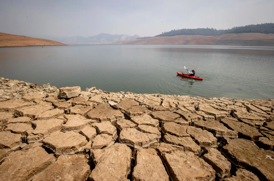 Lake Oroville 2021.