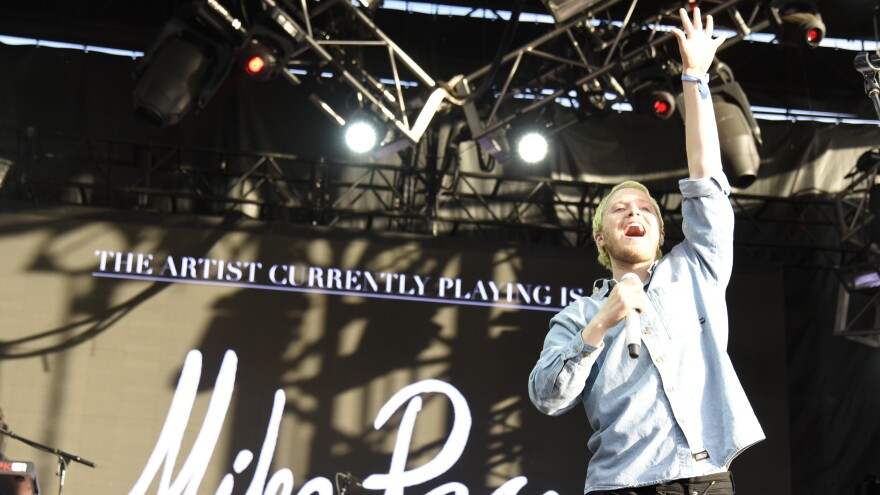 Posner performing during the Okeechobee Music Festival on March 5, 2017 in Okeechobee, Fla.