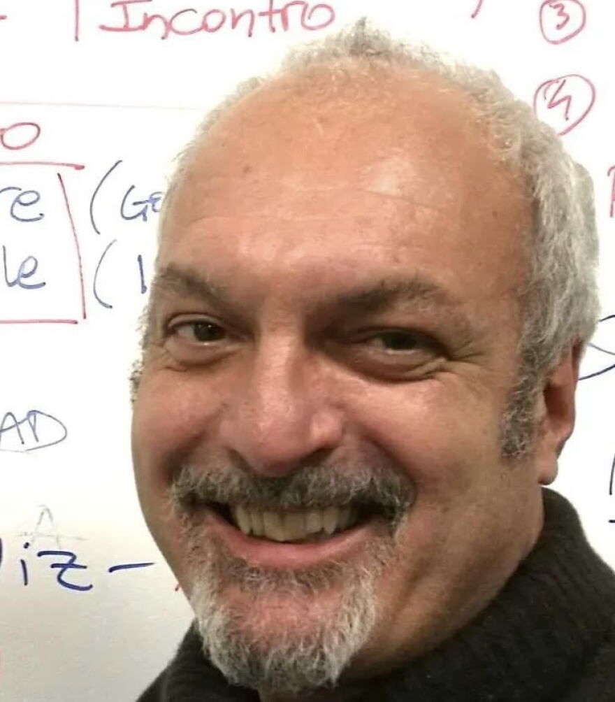 Guest Fabio Carrera