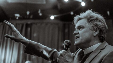 Reverend Billy and the Stop Shopping Choir at Starr Bar. (Photo by Erik McGregor)