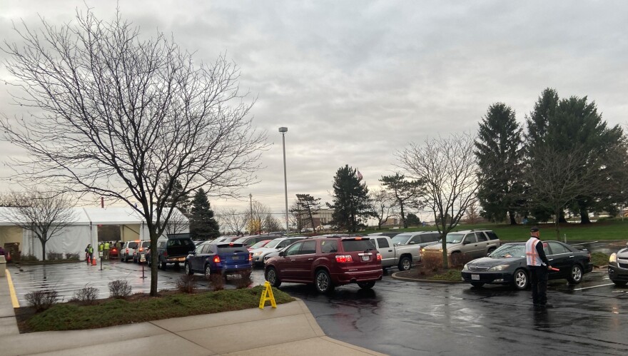 A line outside the Mid-Ohio Food Bank in Grove City near Columbus in November.