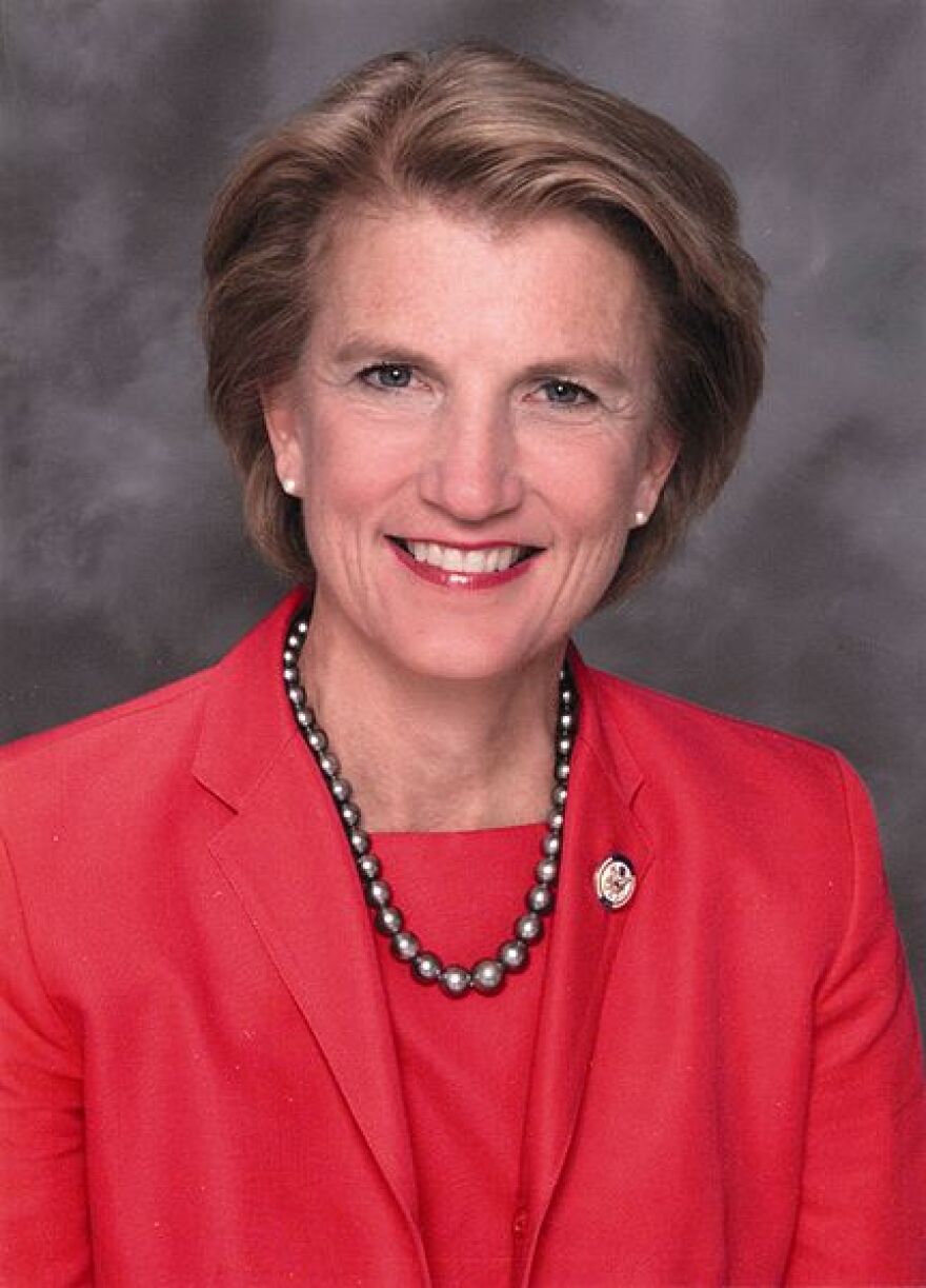 431px-shelley_moore_capito__official_photo_portrait__color.jpg