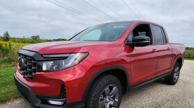 2024 Honda Ridgeline Trailsport front left
