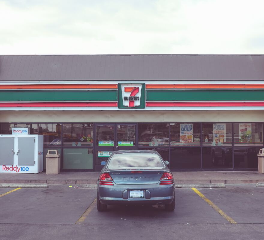  7-Eleven is teaming up with law enforcement agencies to encourage kids to do the right thing.