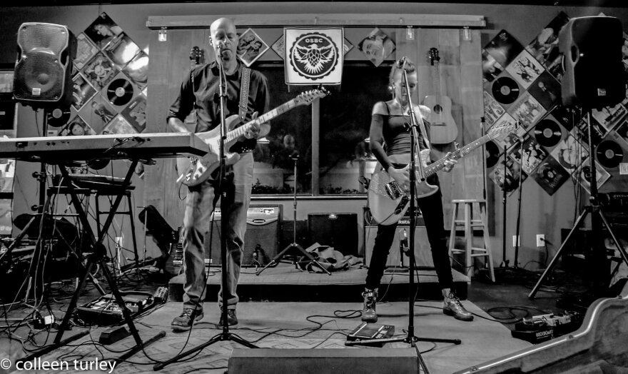 Frankie Colt and Xid and the 25 perform at Old Soul Brewing in Fort Myers