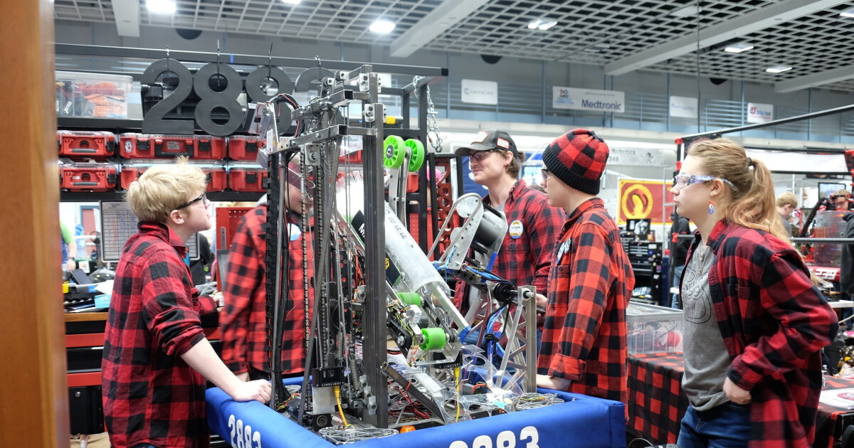 Mn Robotics 3 Northern MN robotics teams qualify for FIRST Championship | KAXE