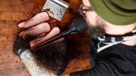 Night Goat Barbecue is a relatively new Sunday night ghost kitchen at Fox & Pearl in Kansas City.