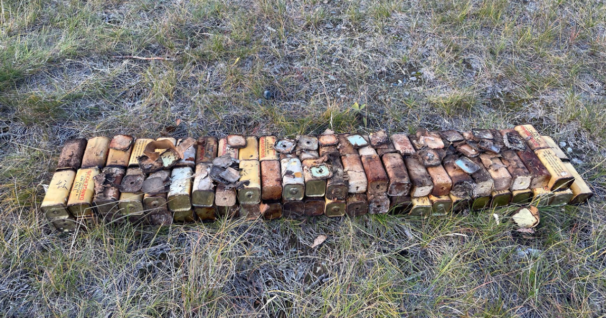 Explosives experts detonate cache of old TNT discovered near Tok | KUAC.org