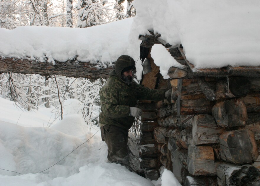 The villagers in the Siberian hamlet of Bahktia live far removed from traditional society, leading them with a looser, rawer life.