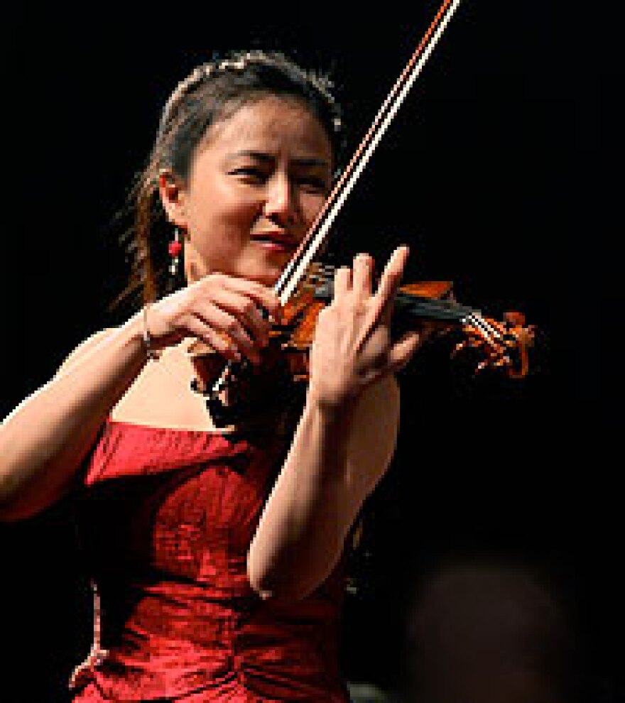 Kritisere dør blur Renowned Chinese Violinist To Perform With UW Symphony Orchestra | Wyoming  Public Media