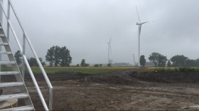 Crews work on the Hog Creek Wind Farm in Hardin County, September 2017