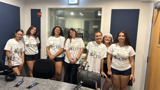 Creating Friendships for Peace works to teach youth from conflict-ridden regions of the world how to unite despite generational hostility. Teens from conflicting territories in Cyprus spent a month in Wilmington learning about the community and building friendships. Left to right: Alena, Minel, Mayra, Ella Peters (volunteer coordinator), Lillie, Madelyn Bell (volunteer coordinator), and Marisia. Other volunteer coordinators Lillie Swindle and Brooke Bolio not pictured.