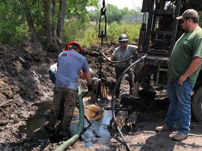 Kansas wants to plug abandoned oil wells that belch methane and swallow groundwater - Vimarsana News