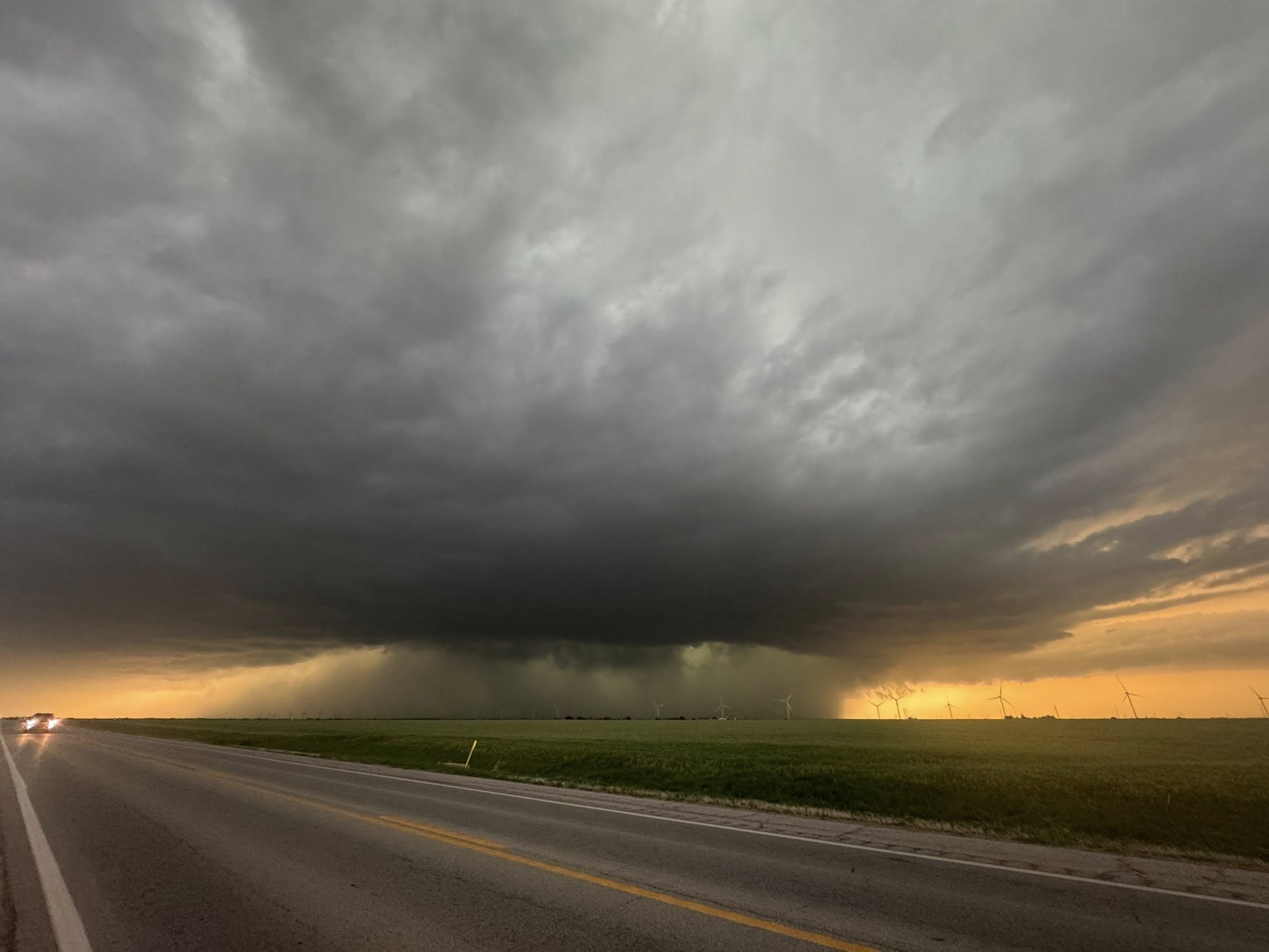 Tornadoes strike in northern Oklahoma, leveling homes in Enid