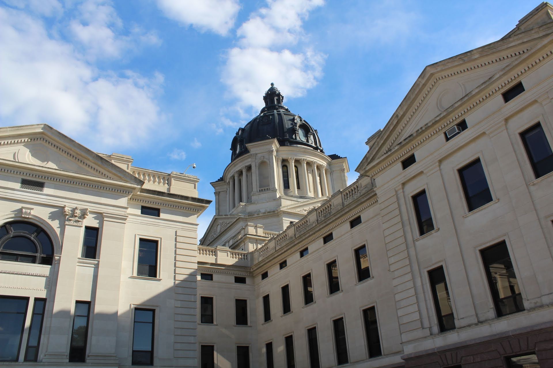 Pro-economic growth policy back in business following primaries, some say