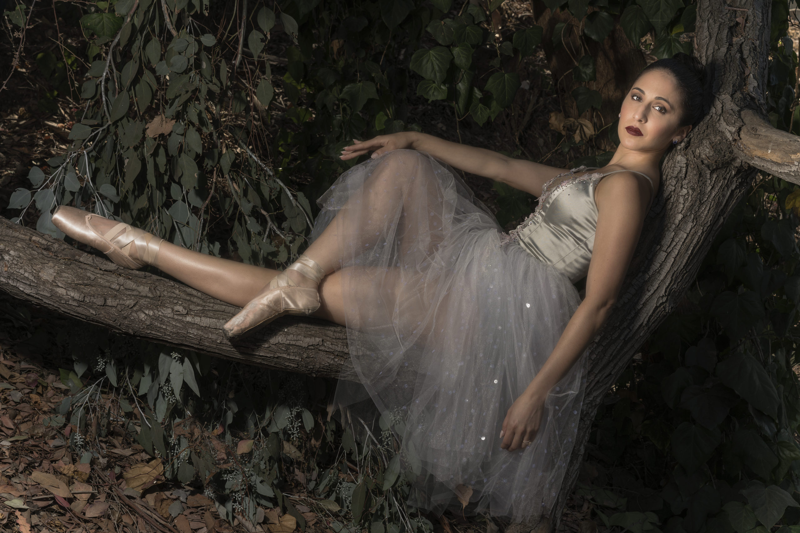 Gabrielle Ruiz of Crazy Ex-Girlfriend has a Christmas single