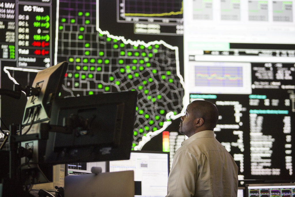 State review finds Texas regulators 'woefully under-resourced' to ensure grid reliability - Vimarsana News