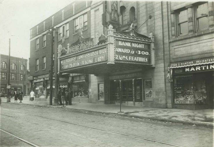 洋楽 EAST TEMPLE AVENUE BOTHSIDES OF MIDNIGHT The history of Milwaukee's North Avenue | WUWM 89.7 FM