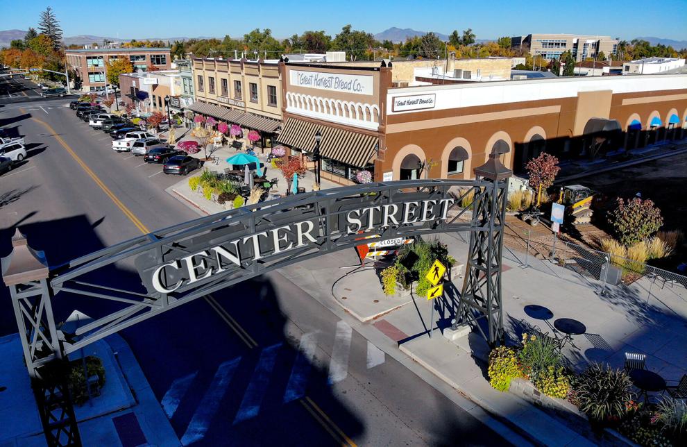 Center Street, Logan