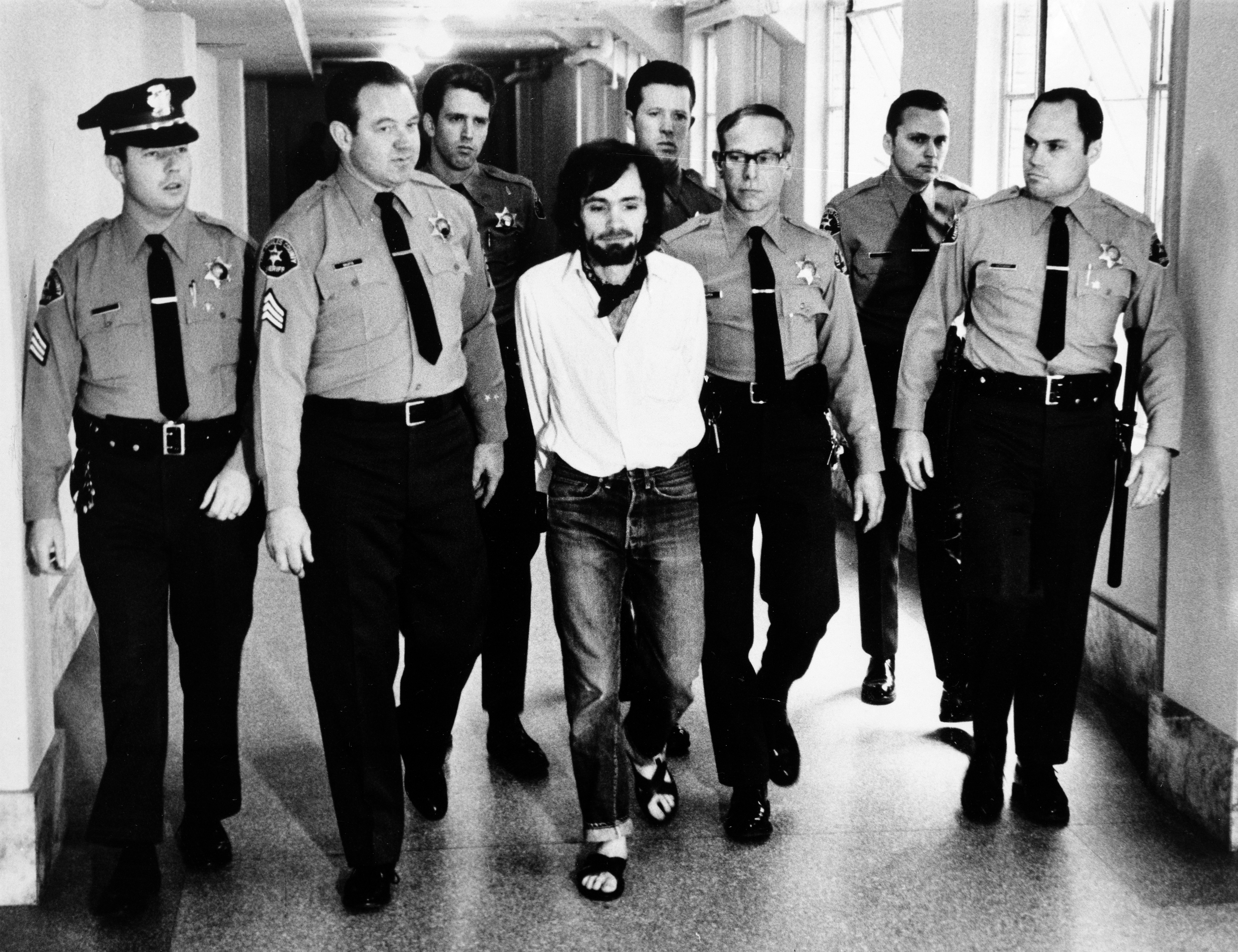 ●MURDER MANSIN Manson family murders: Two nights of brutality that