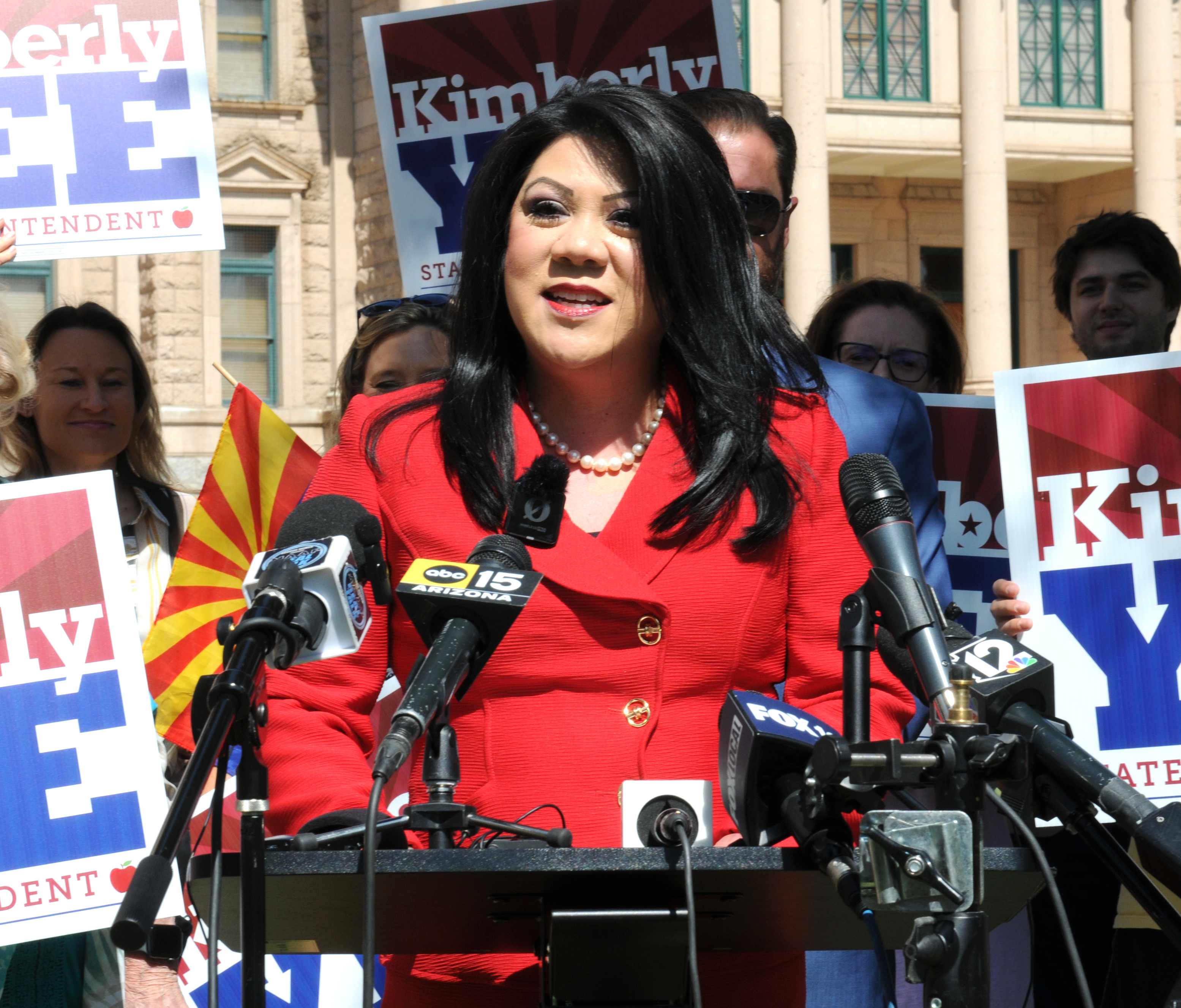 Treasurer Yee to challenge fellow Republican Horne for Arizona
