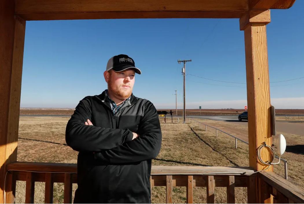 Farmers face a higher risk of suicide. What The Texas Agriculture Department is doing to help - Vimarsana News