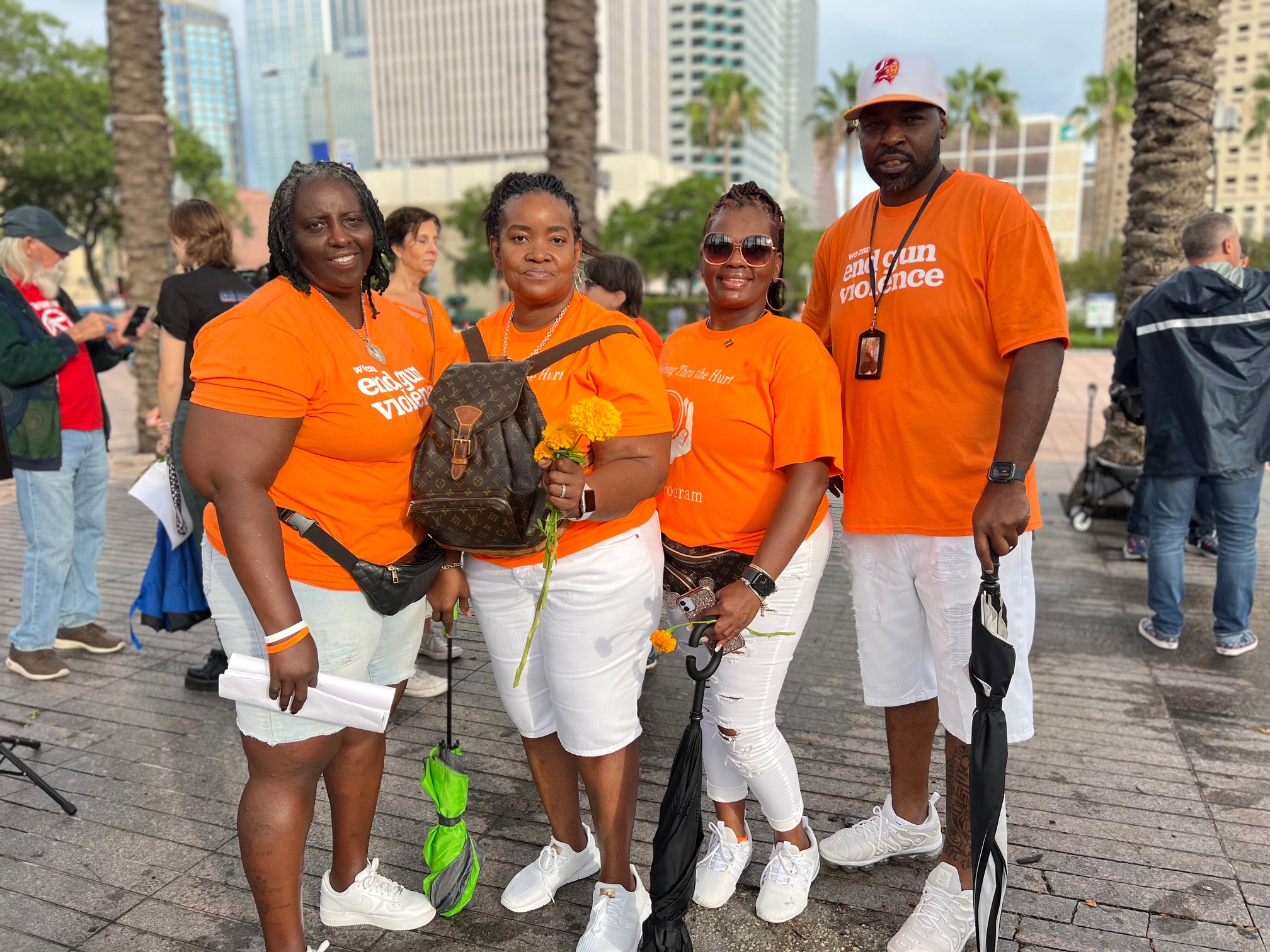 On Gun Violence Awareness Day, Tampa area residents call for stricter gun laws and safer schools - Vimarsana News