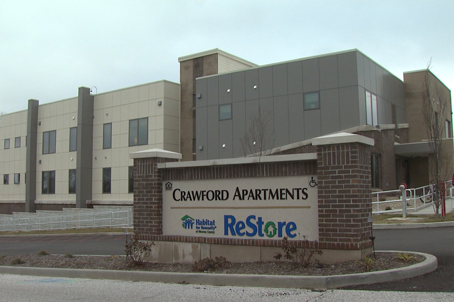 Crawford Apartments Clinic