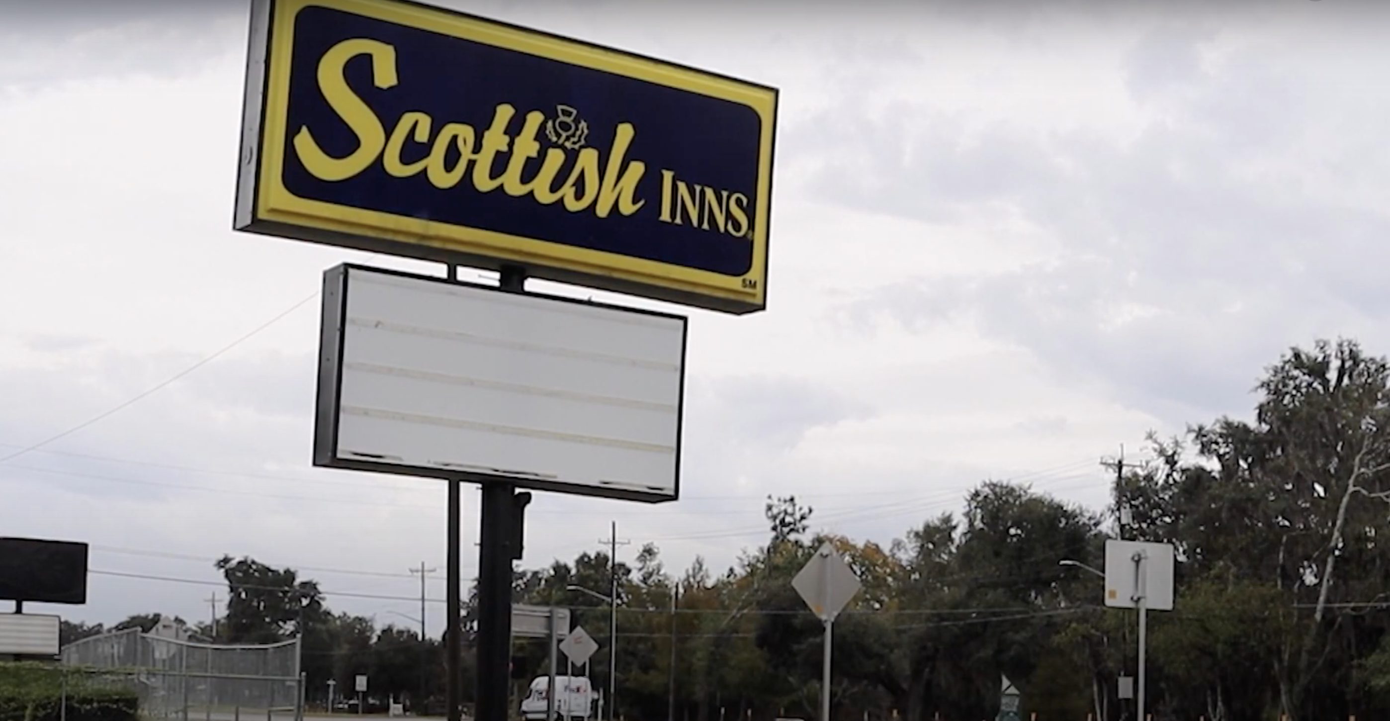 Scottish Inn Signs Scottish Inn Logo Inns In Scotland And Weekend Breaks In Scottish Inns