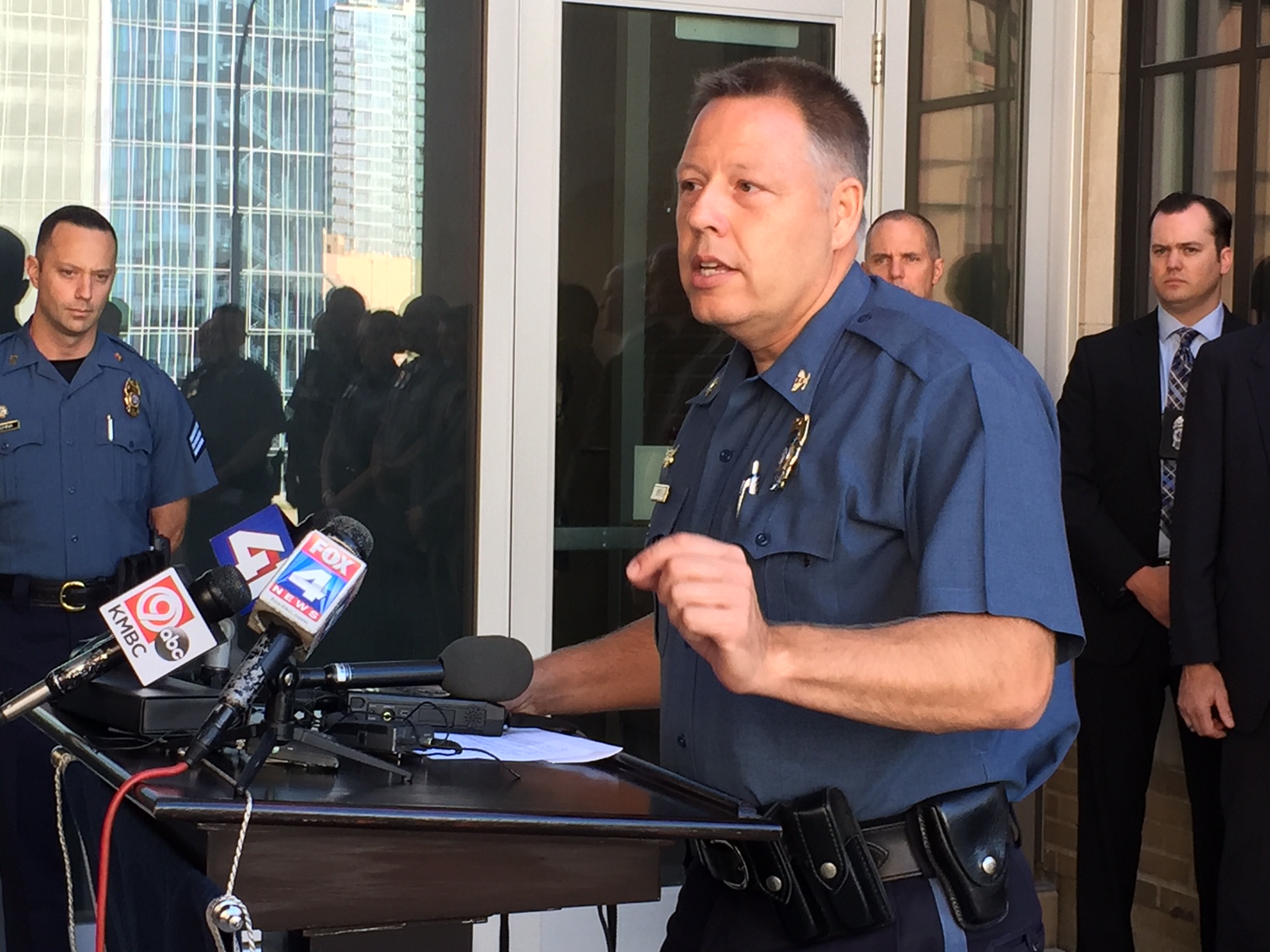 proposed-settlement-terms-pay-kansas-city-police-chief-rick-smith-for-four-months-after-he-retires-kcur-kansas-city-news-and-npr
