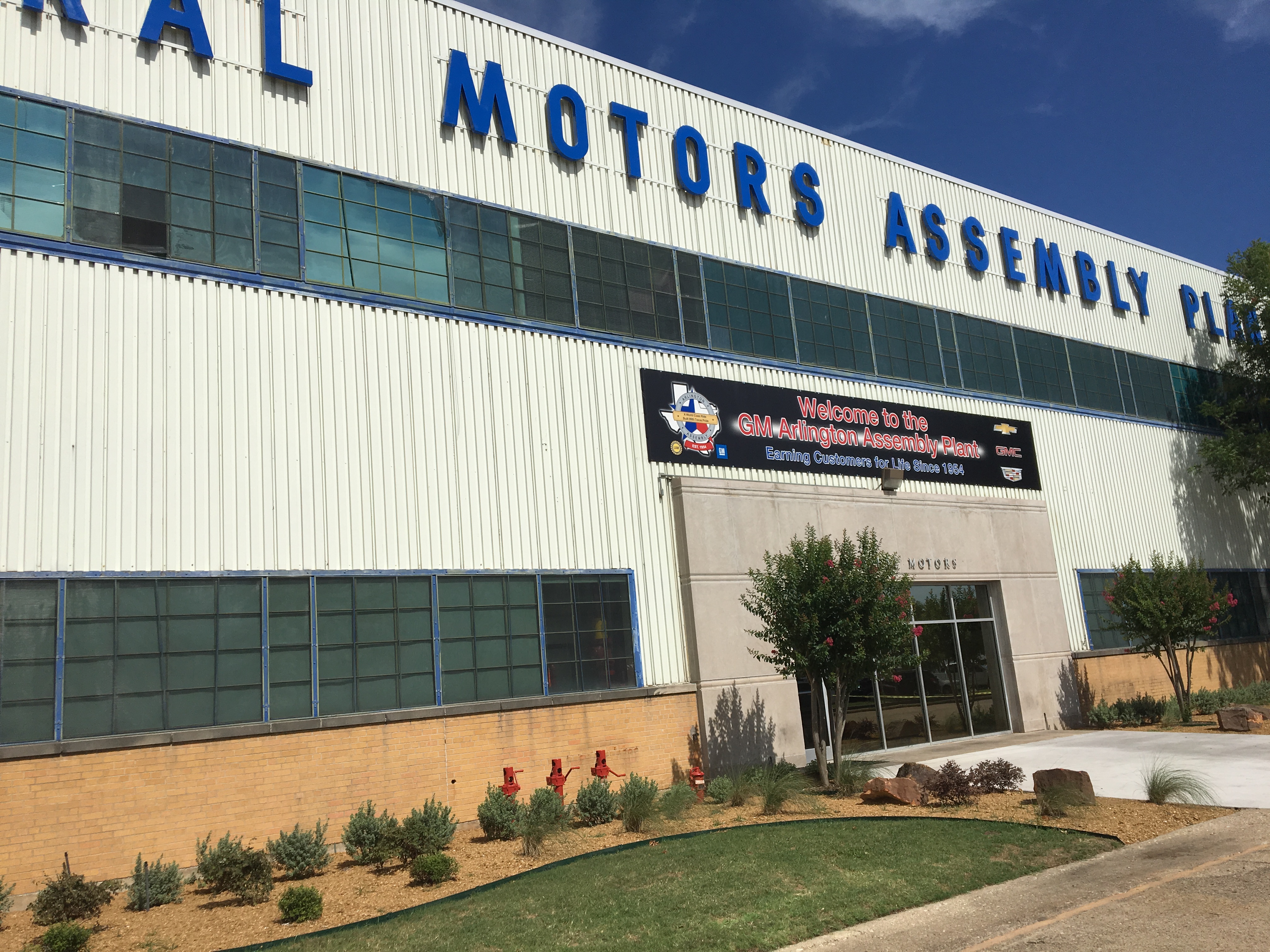 Arlington's GM Plant To Get $20 Million In Upgrades | KERA News