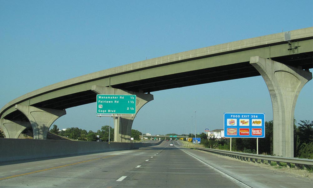 i_70_highway_kansas.jpg