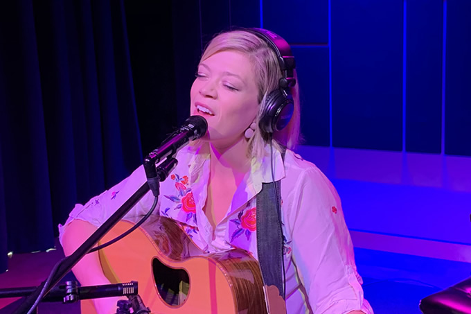 JPR Live Session: Liz Longley (2020) | Jefferson Public Radio