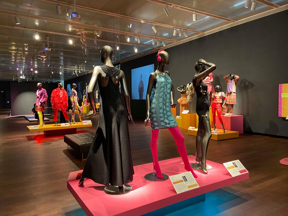 アート・デザイン・音楽 FASHION SHOW '90-'91 The Convergence