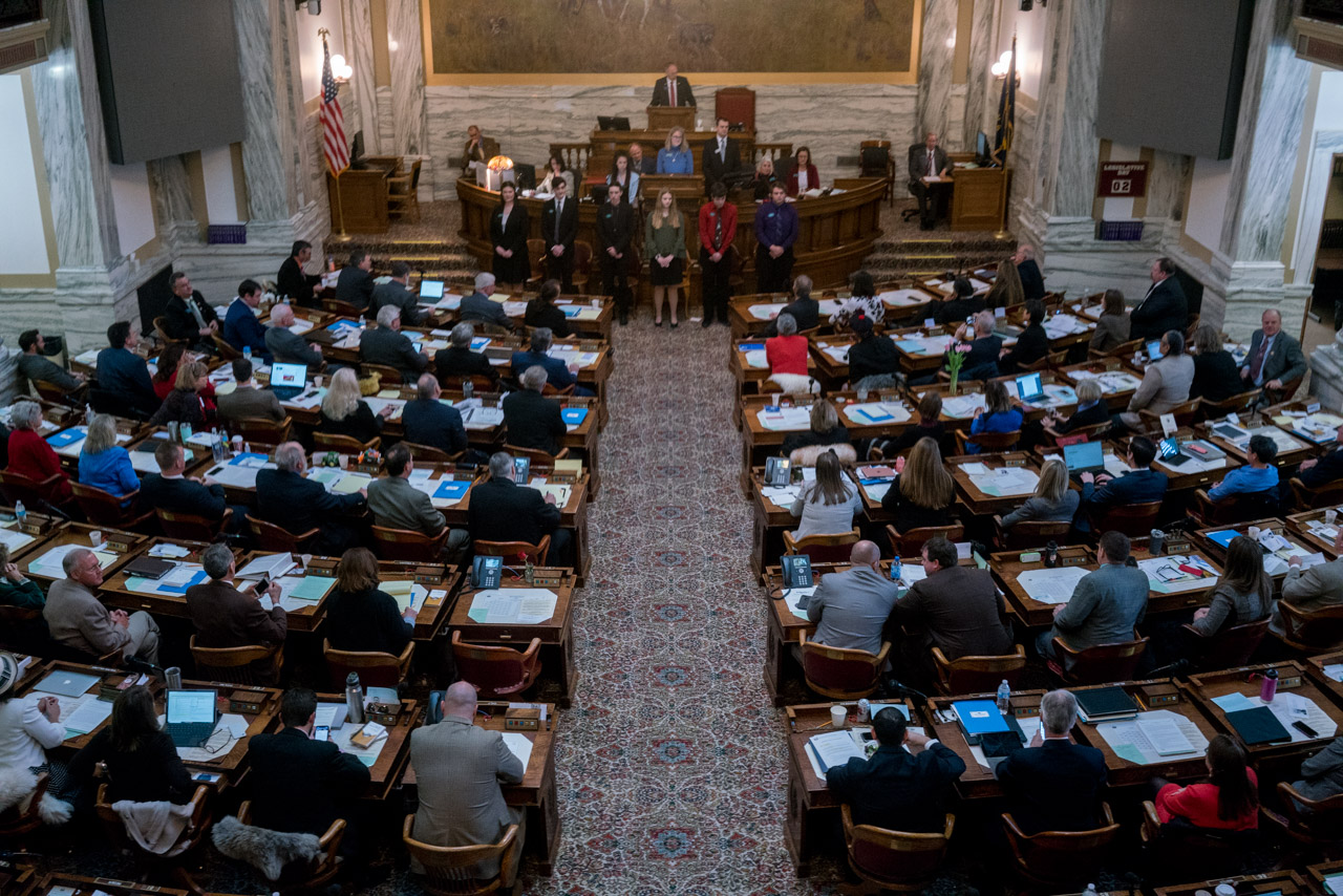 In legislative races, conservatives best moderates, transgender candidates could make history - Vimarsana News