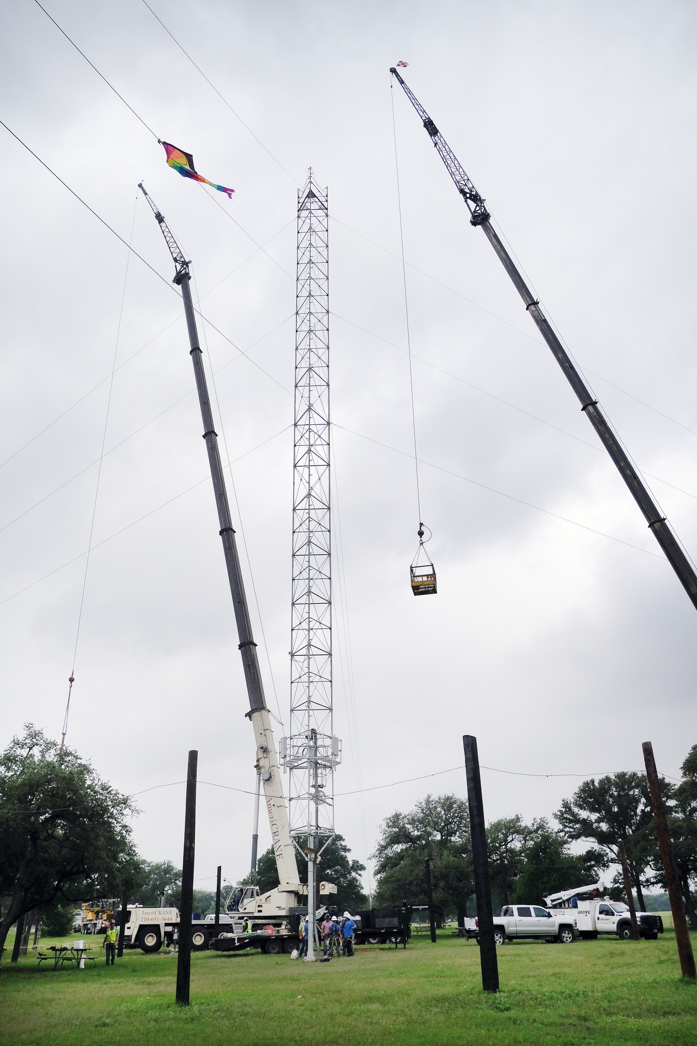 Zilker Moontower Gets Removed, Temporarily, for a Touch-up | KUT Radio,  Austin's NPR Station