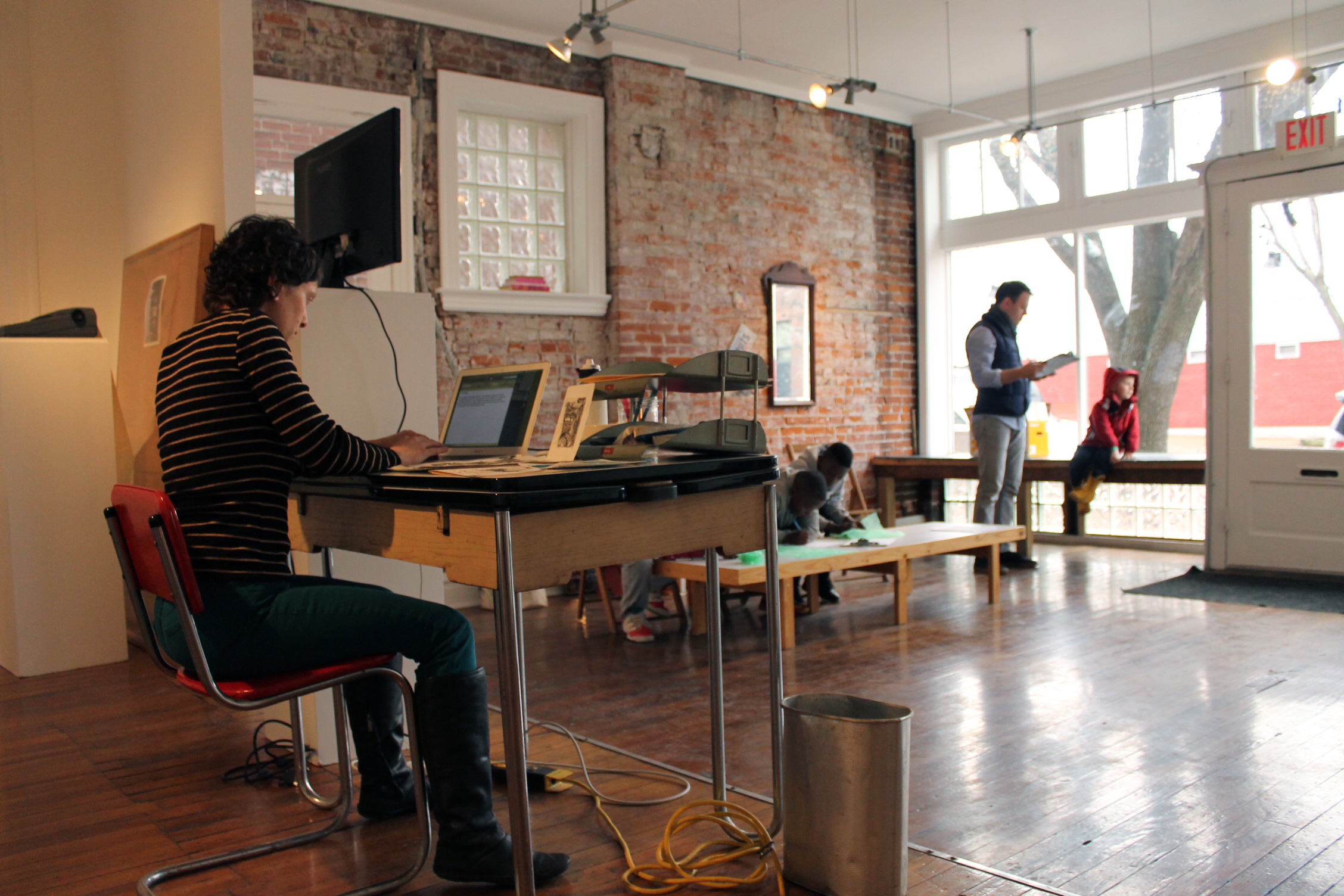 The art critic will see you now: Lori Waxman offers quick reviews to St.  Louis artists | STLPR