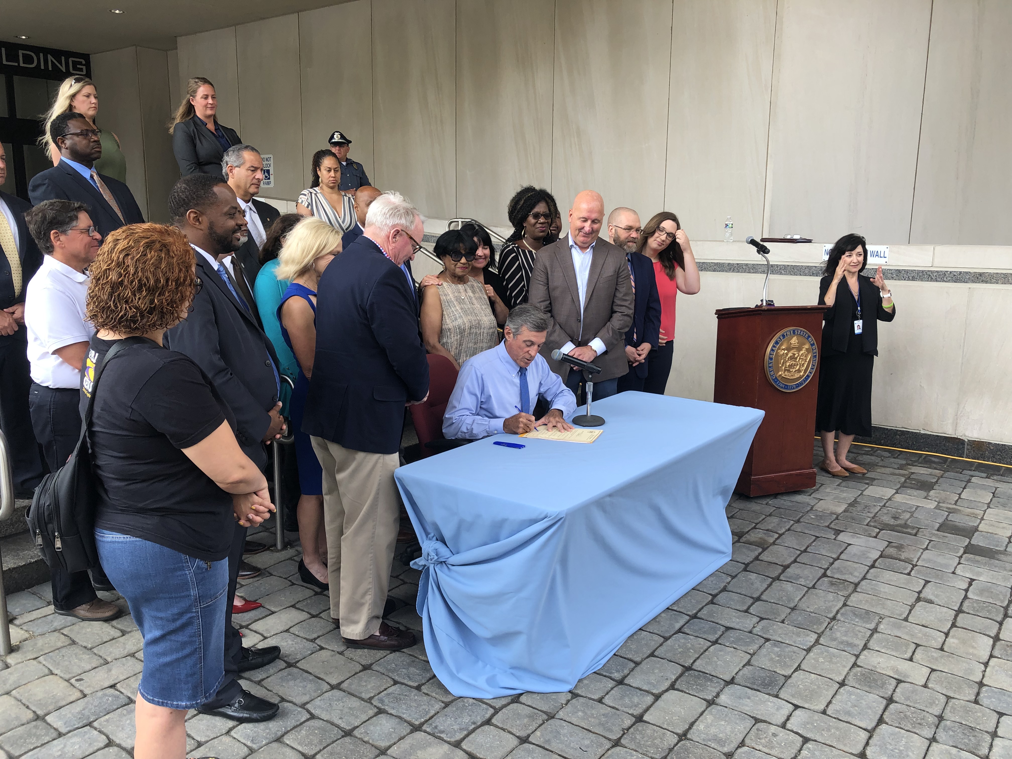Delaware's minimum wage will increase to $15 by 2025 | Delaware First Media