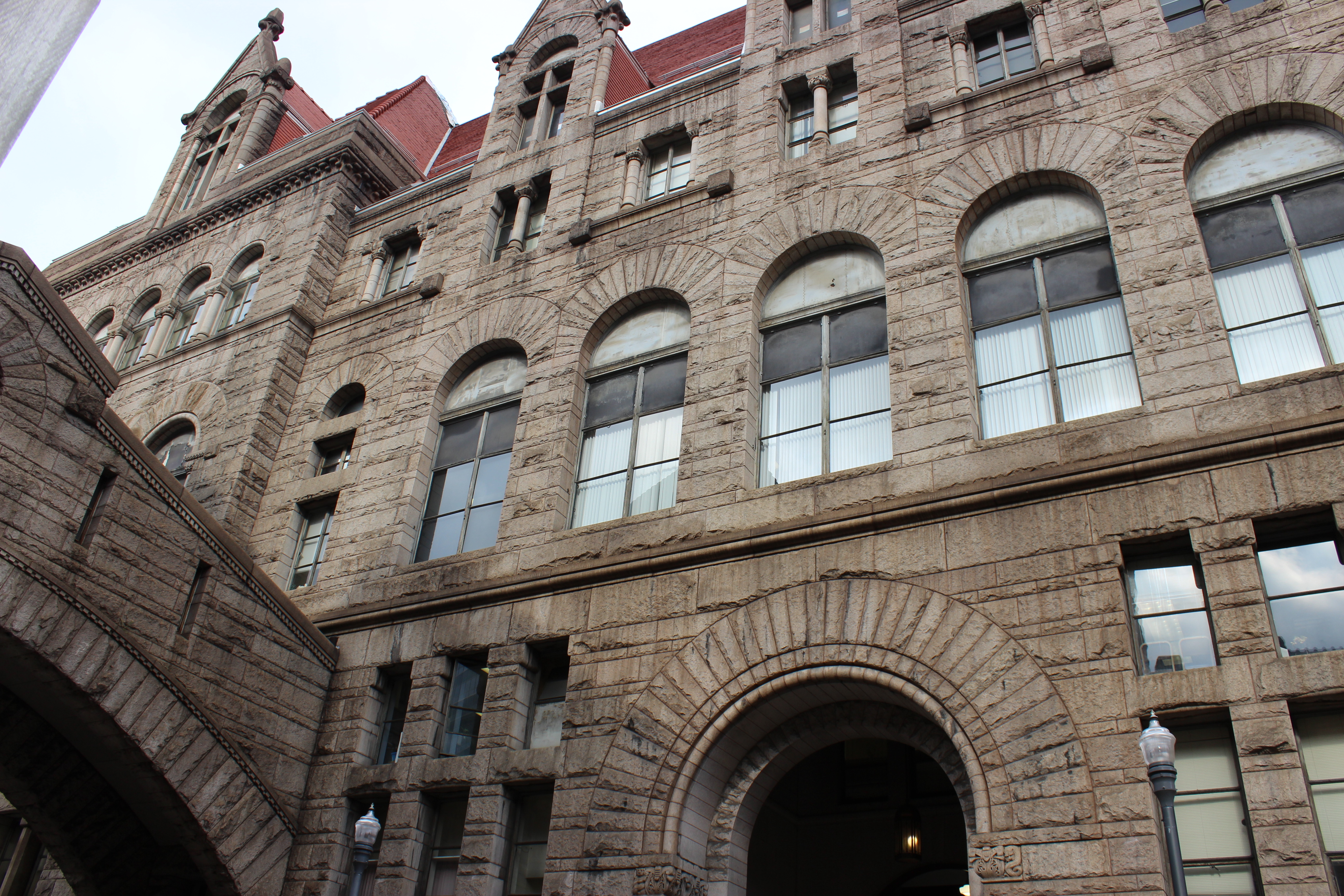 Allegheny County considering raising county employee minimum wage | 90.5  WESA