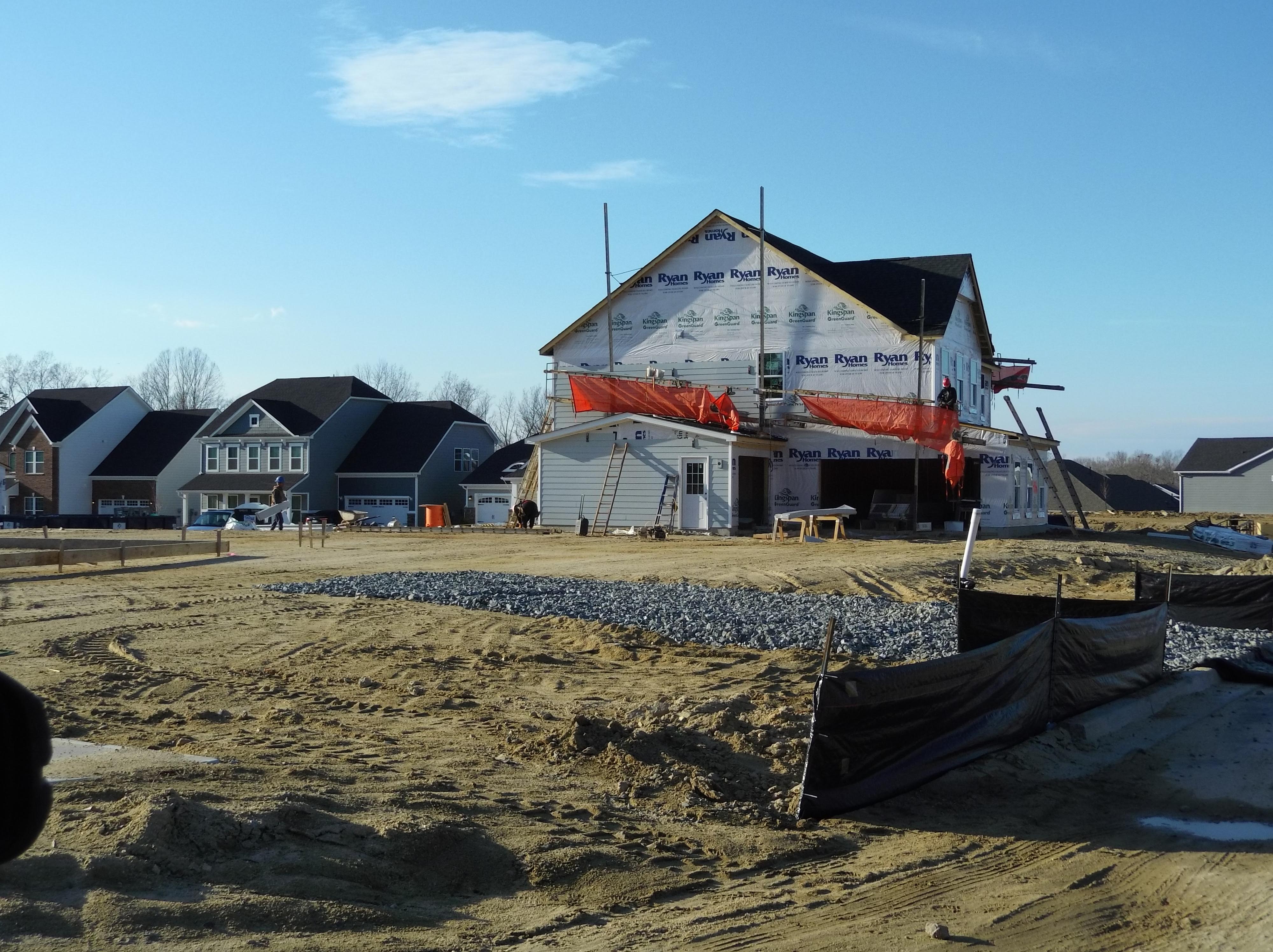 Soaring lumber prices contribute to higher home building costs in North Carolina - Vimarsana News