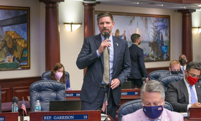 Schoolbooks could get more scrutiny in bill headed to governor - Vimarsana News