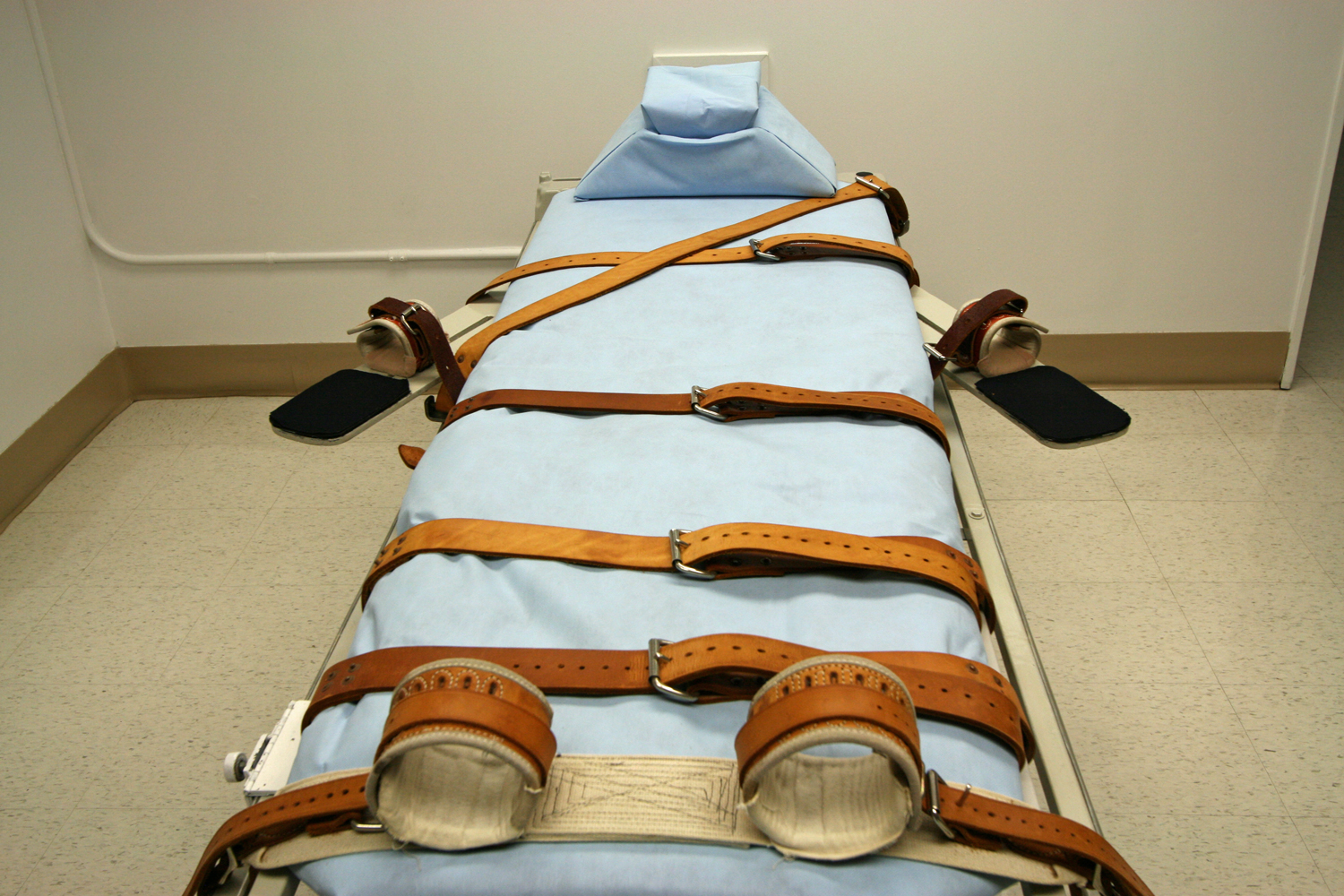 SCOTUS OK's Florida's Execution Method | WLRN