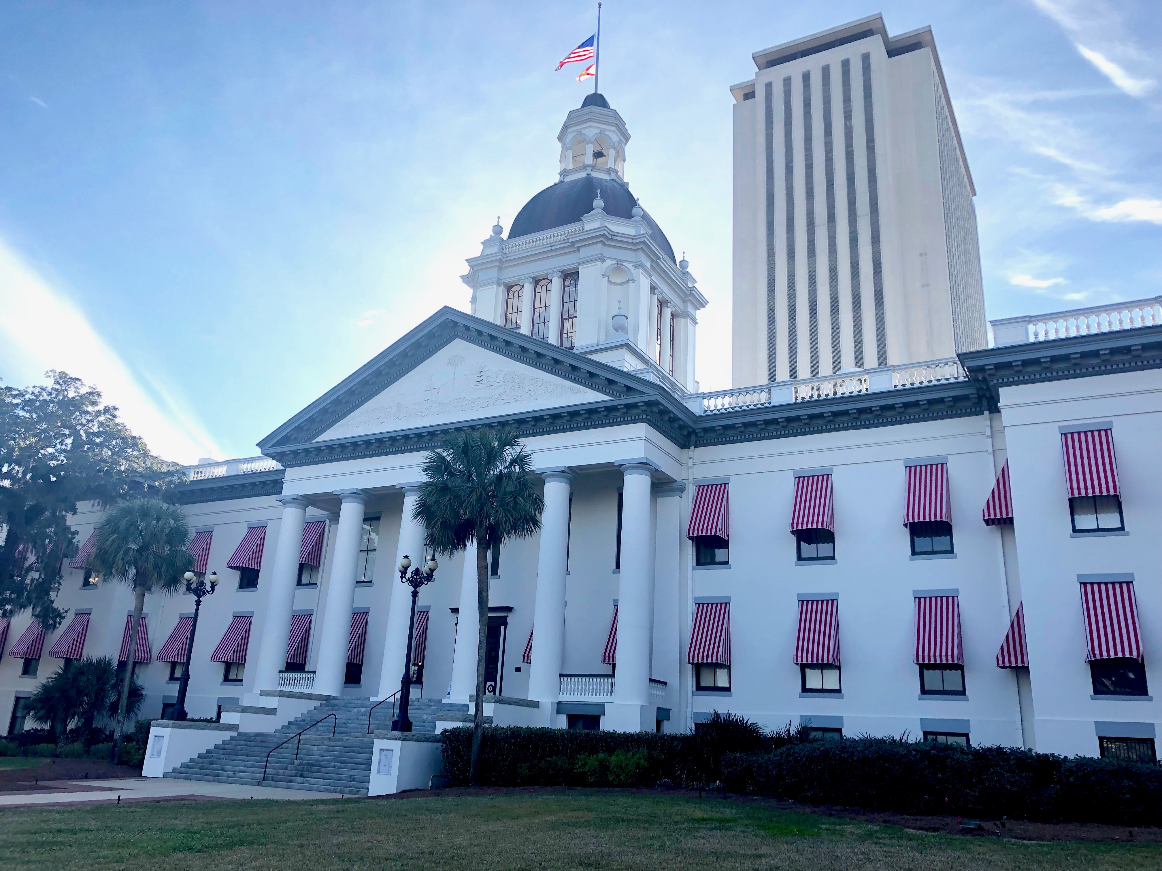 Bill allowing businesses to sue local governments over ordinances heads to DeSantis - Vimarsana News