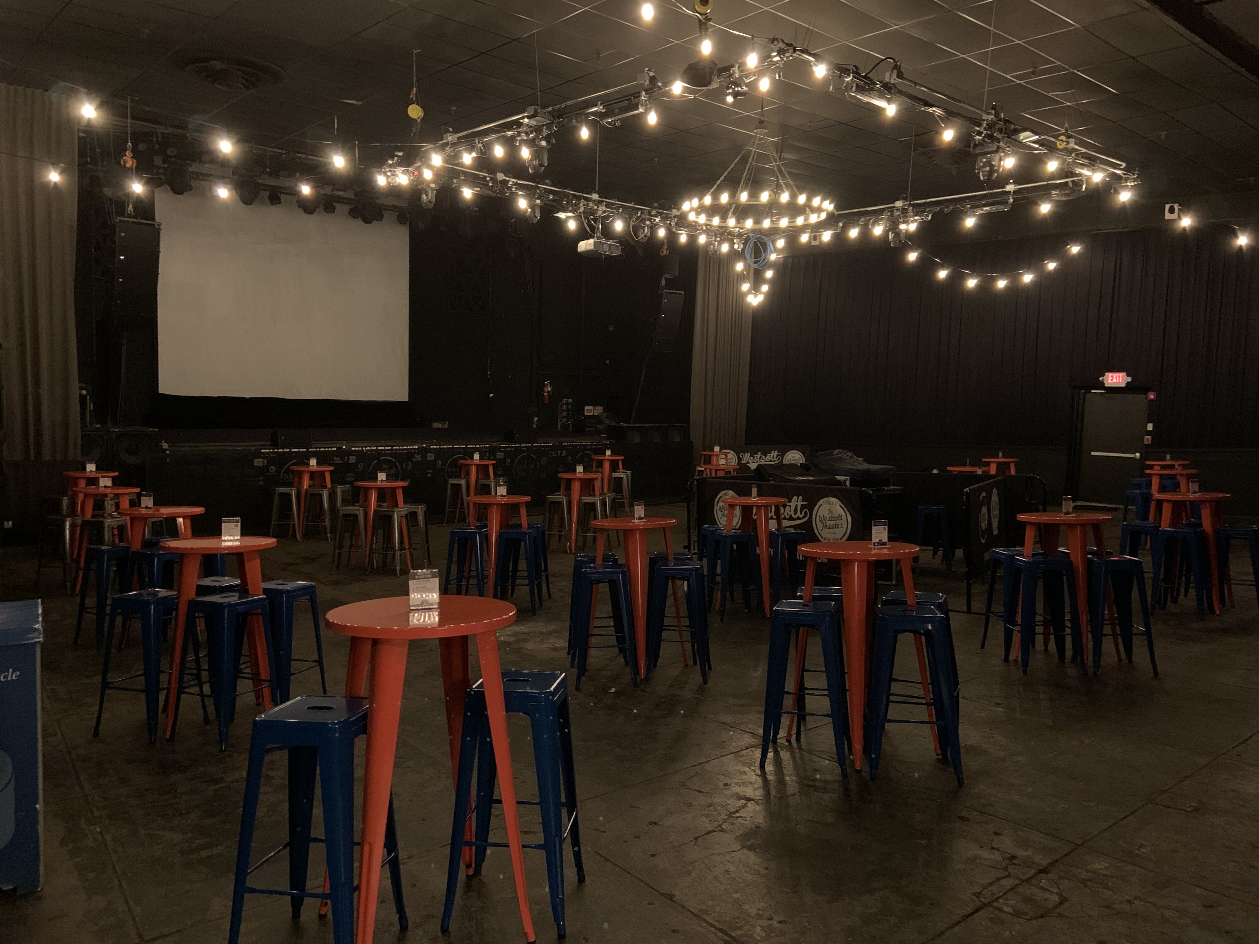 Live music, theater operators say it's time to reopen; Schumer pushes for  federal funding | WRVO Public Media, image size:4032x3024