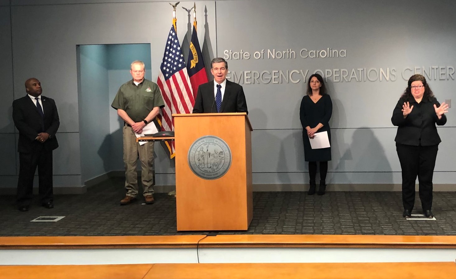 Cooper Issues Statewide Stay-Home Order | WUNC