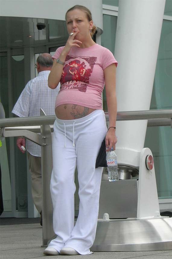 pregnant mom smoking cigarettes End Smoking To Help A Child's First Breath