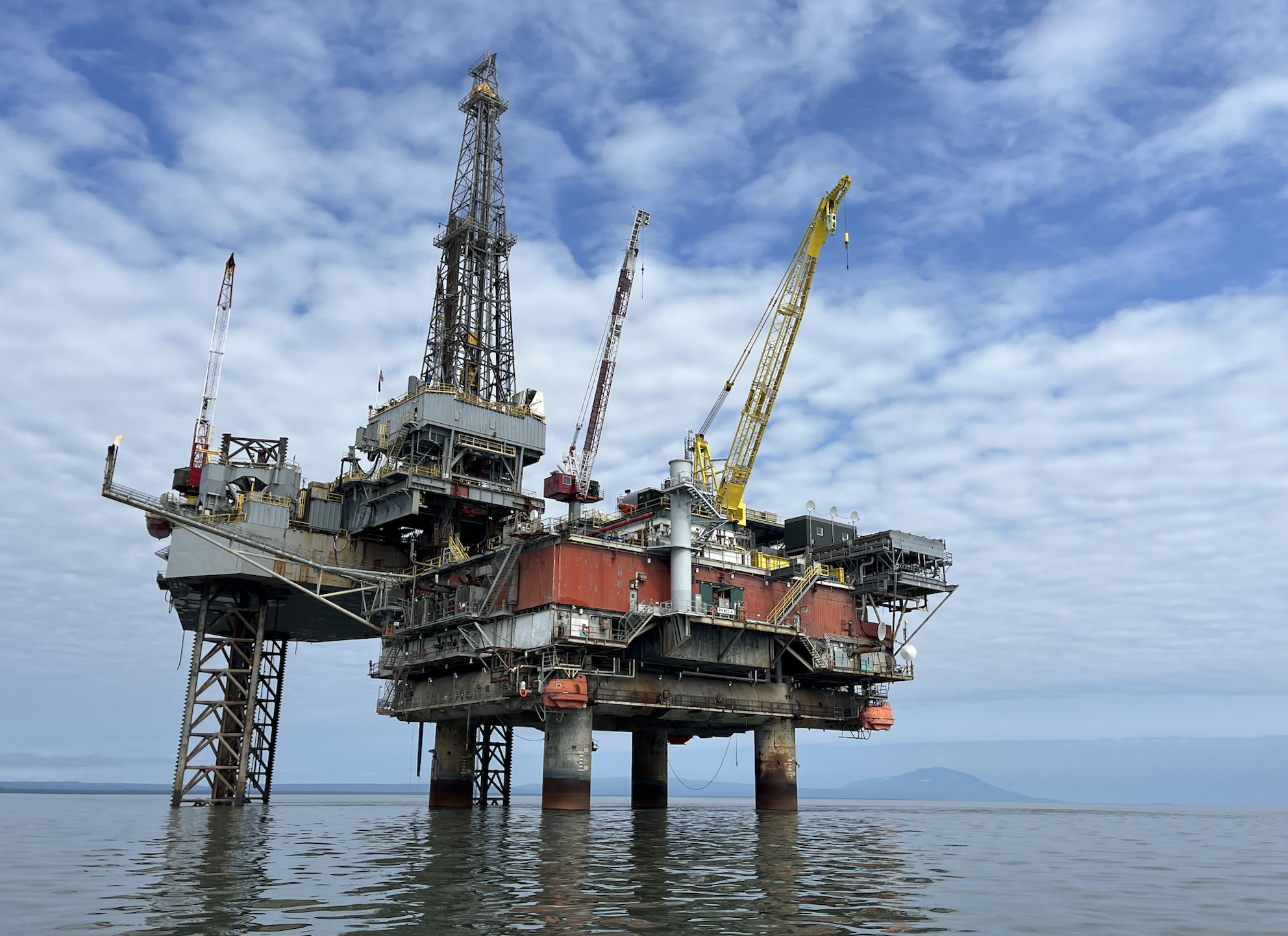 What Is An Oil Platform